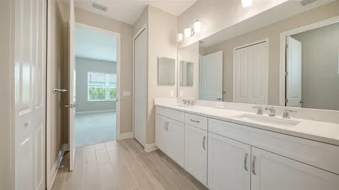 10026 Cross River Trail Parrish FL 34219