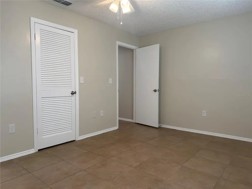 4239 Woodfield Avenue Holiday FL 34691