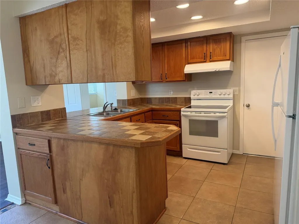 4239 Woodfield Avenue Holiday FL 34691