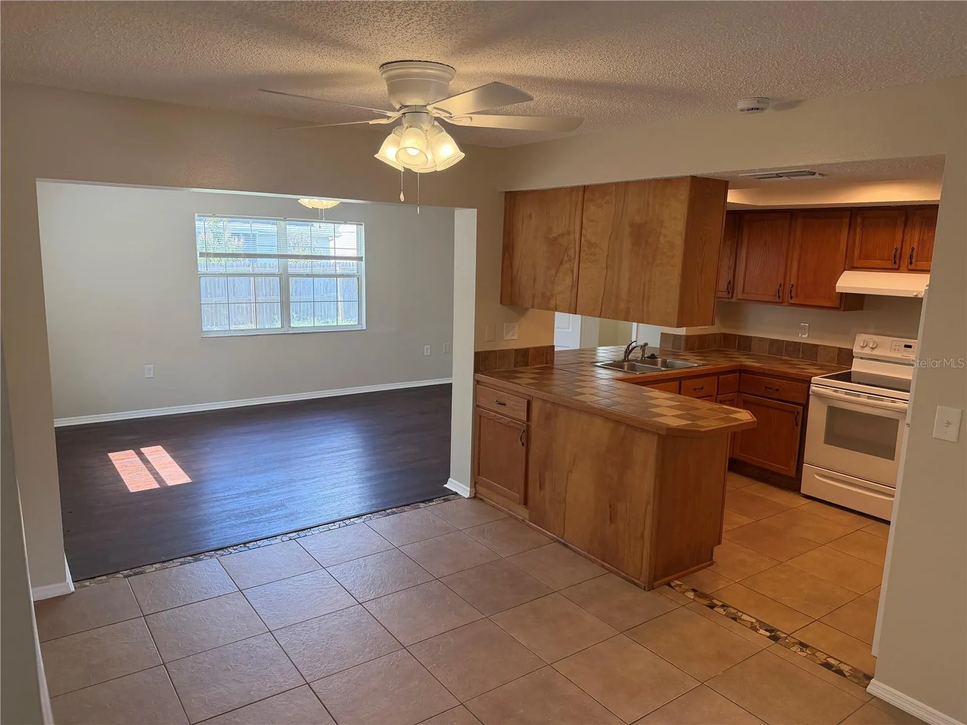 4239 Woodfield Avenue Holiday FL 34691