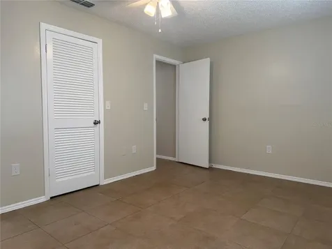 4239 Woodfield Avenue Holiday FL 34691