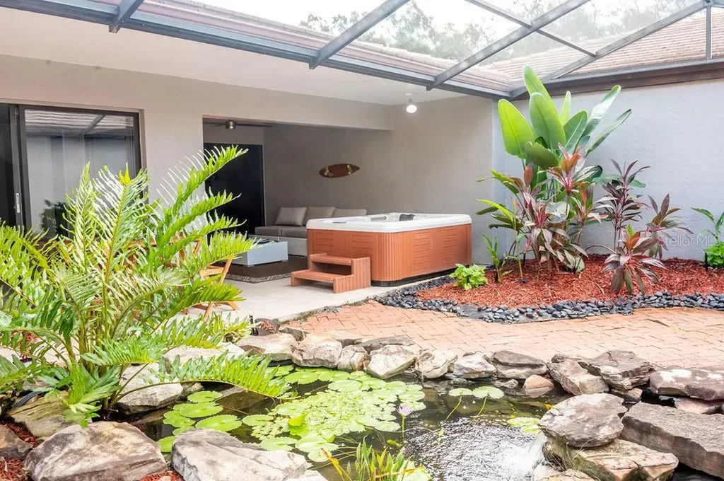 3724 Glen Oaks Manor Drive Sarasota FL 34232