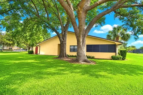 645 Broadmoor Circle Winter Haven FL 33884