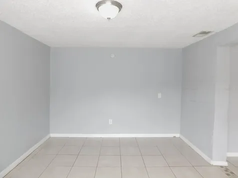 651 12th Avenue N Safety Harbor FL 34695