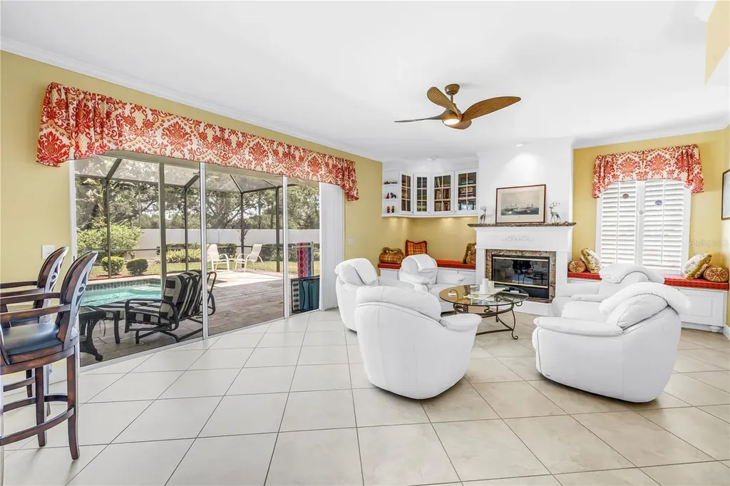 10127 Vista Pointe Drive Tampa FL 33635