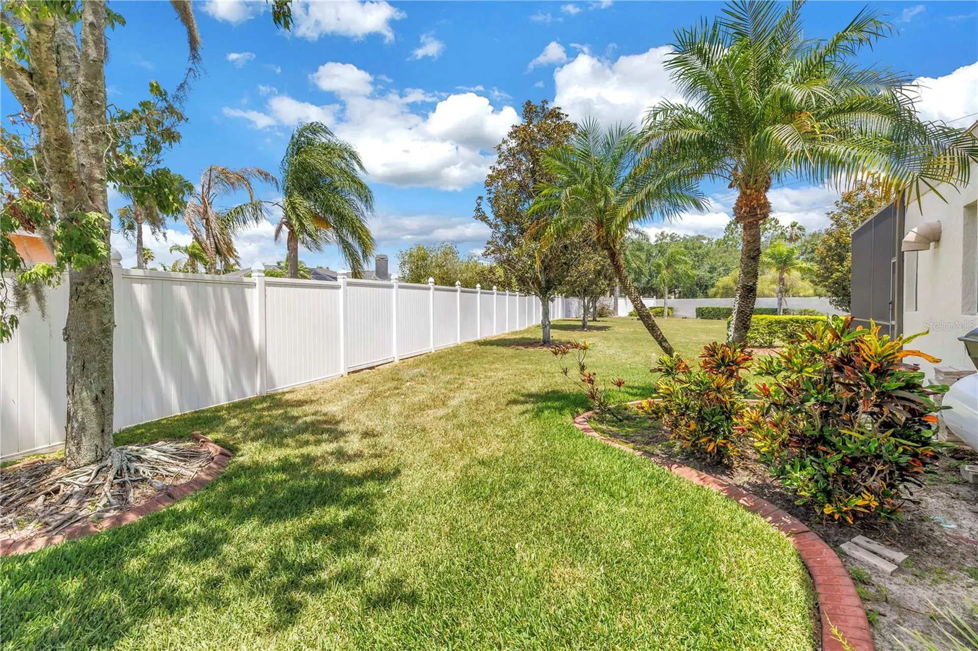 10127 Vista Pointe Drive Tampa FL 33635