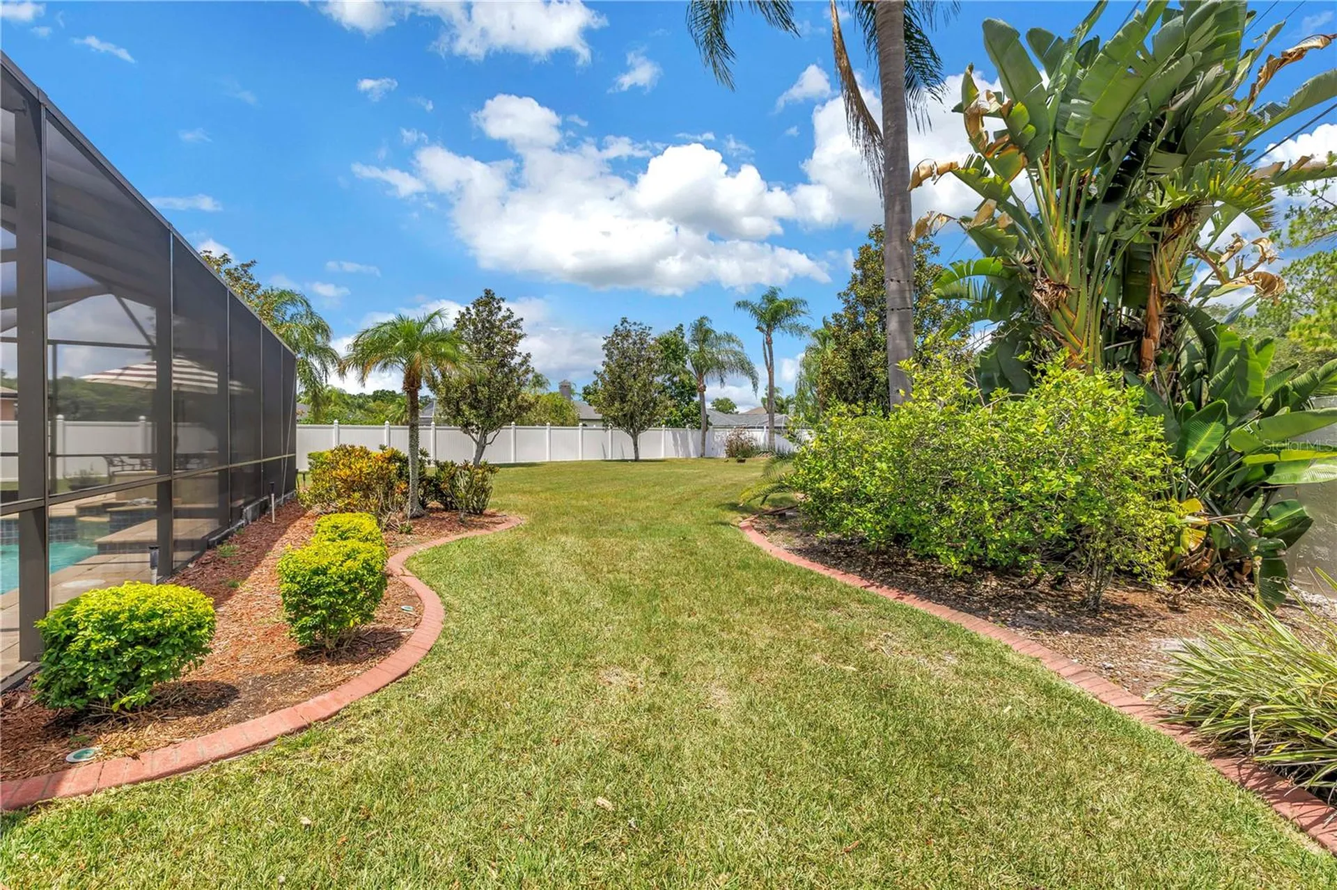10127 Vista Pointe Drive Tampa FL 33635