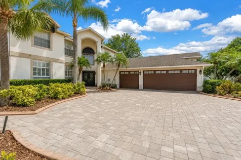 10127 Vista Pointe Drive Tampa FL 33635