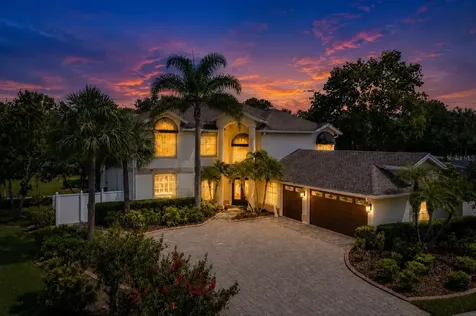 10127 Vista Pointe Drive Tampa FL 33635