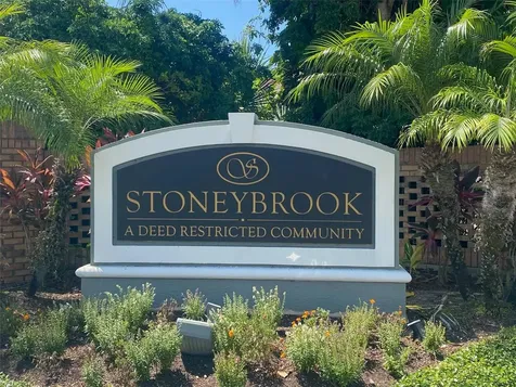10127 Vista Pointe Drive Tampa FL 33635
