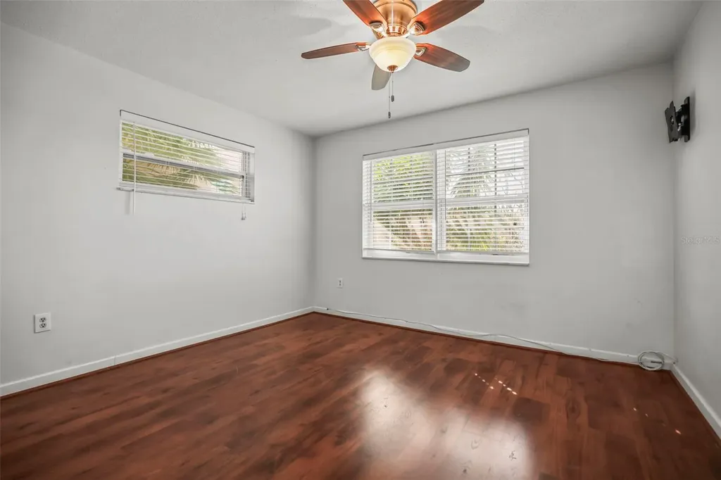 11655 3rd Street E Treasure Island FL 33706