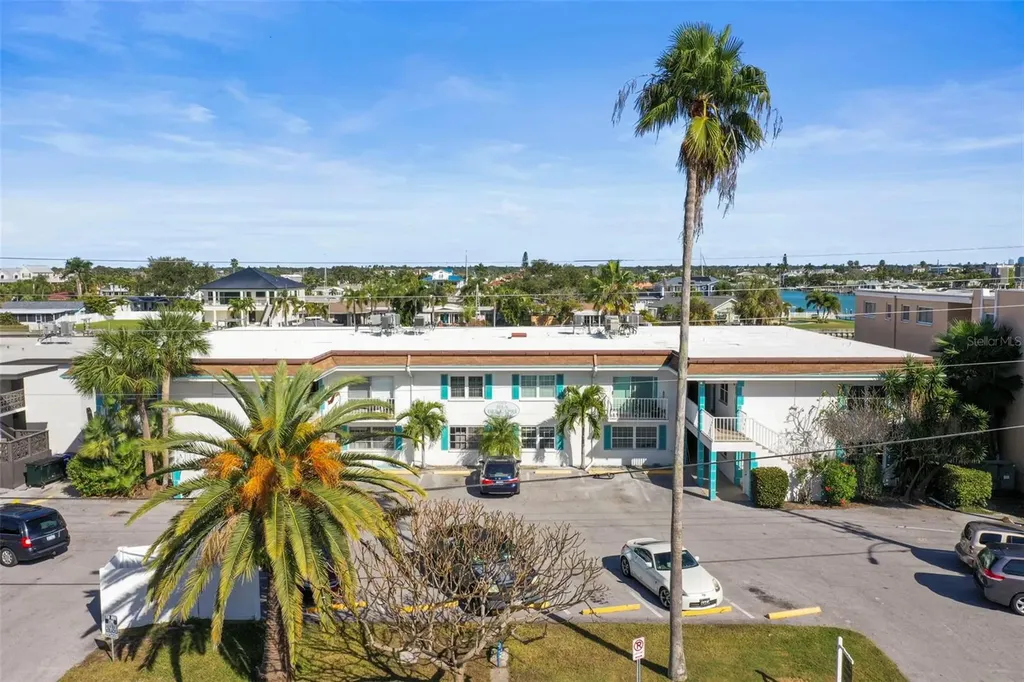 11655 3rd Street E Treasure Island FL 33706