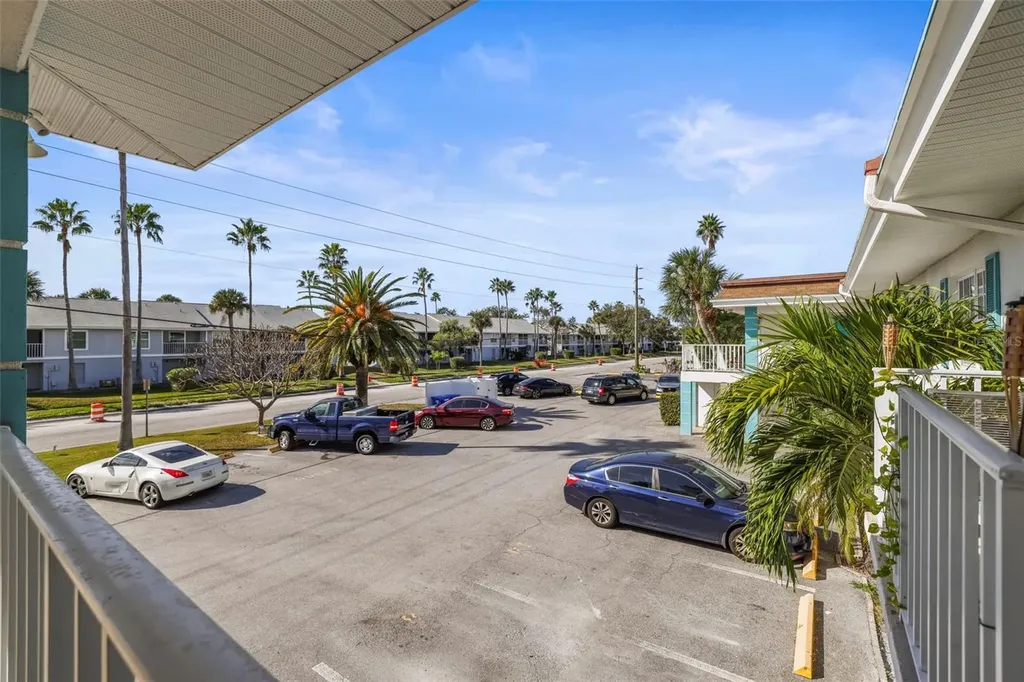 11655 3rd Street E Treasure Island FL 33706
