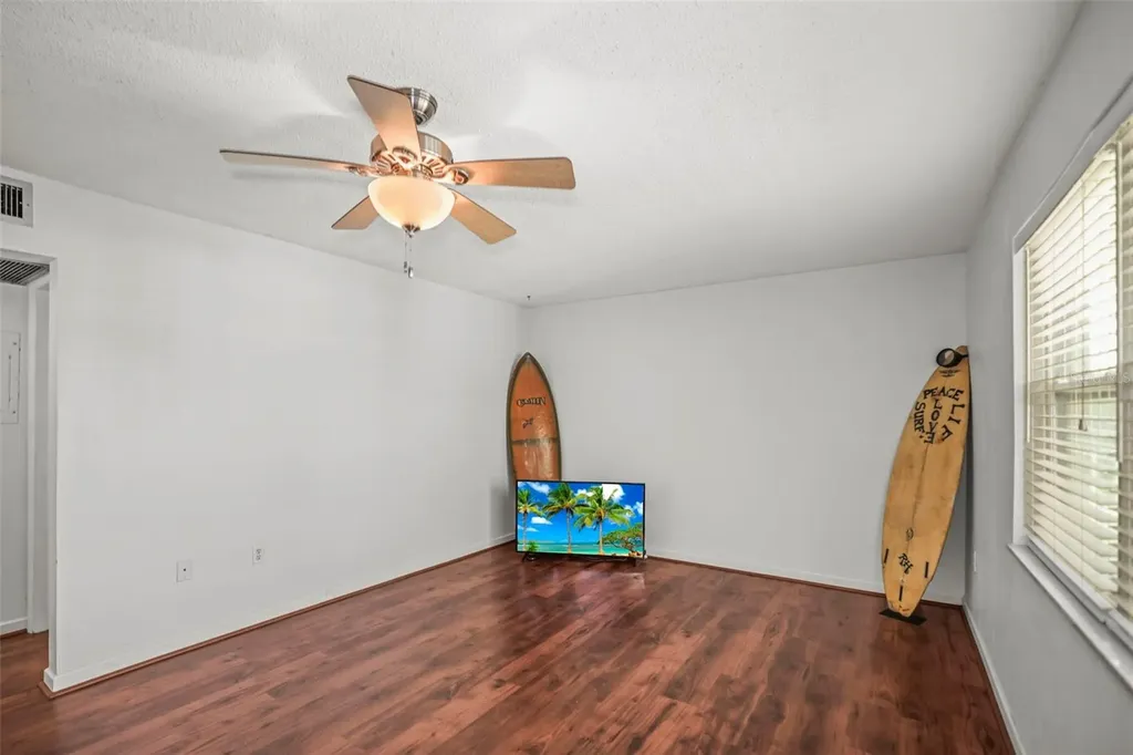 11655 3rd Street E Treasure Island FL 33706