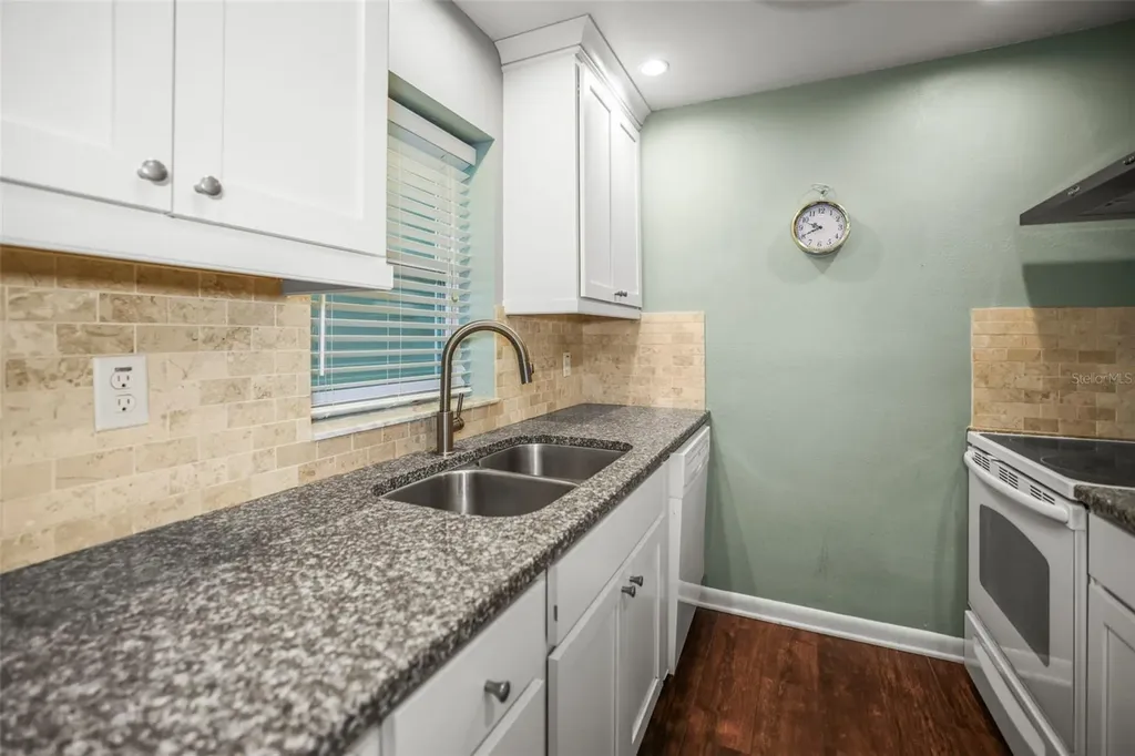 11655 3rd Street E Treasure Island FL 33706