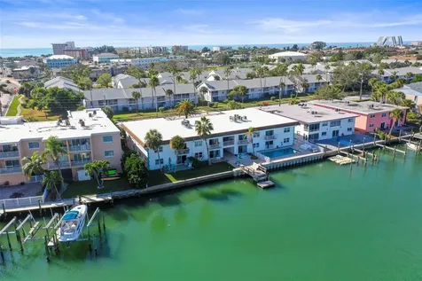 11655 3rd Street E Treasure Island FL 33706