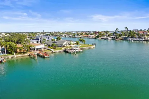11655 3rd Street E Treasure Island FL 33706