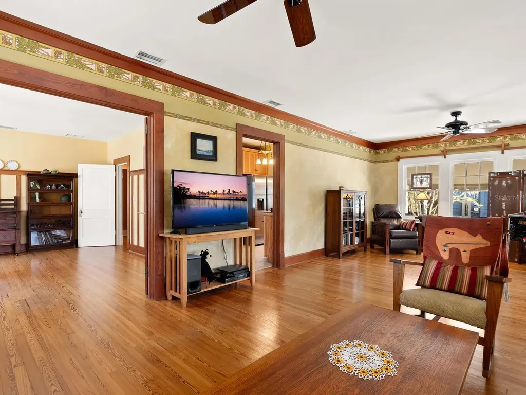 2322 7th Avenue W Bradenton FL 34205
