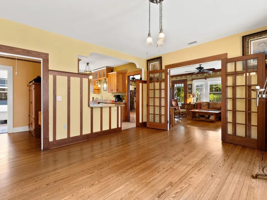 2322 7th Avenue W Bradenton FL 34205