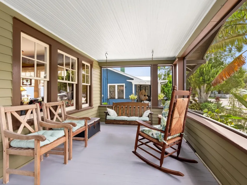 2322 7th Avenue W Bradenton FL 34205