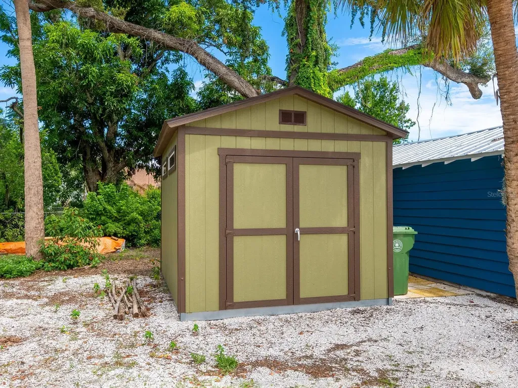 2322 7th Avenue W Bradenton FL 34205