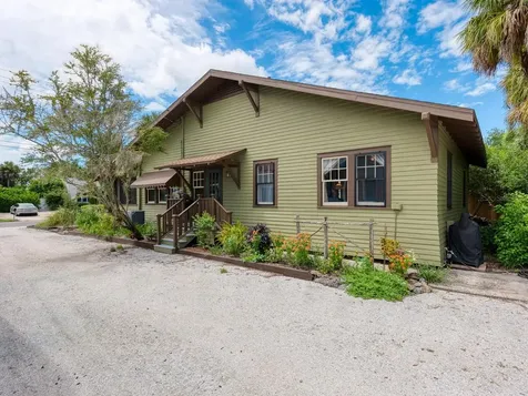 2322 7th Avenue W Bradenton FL 34205