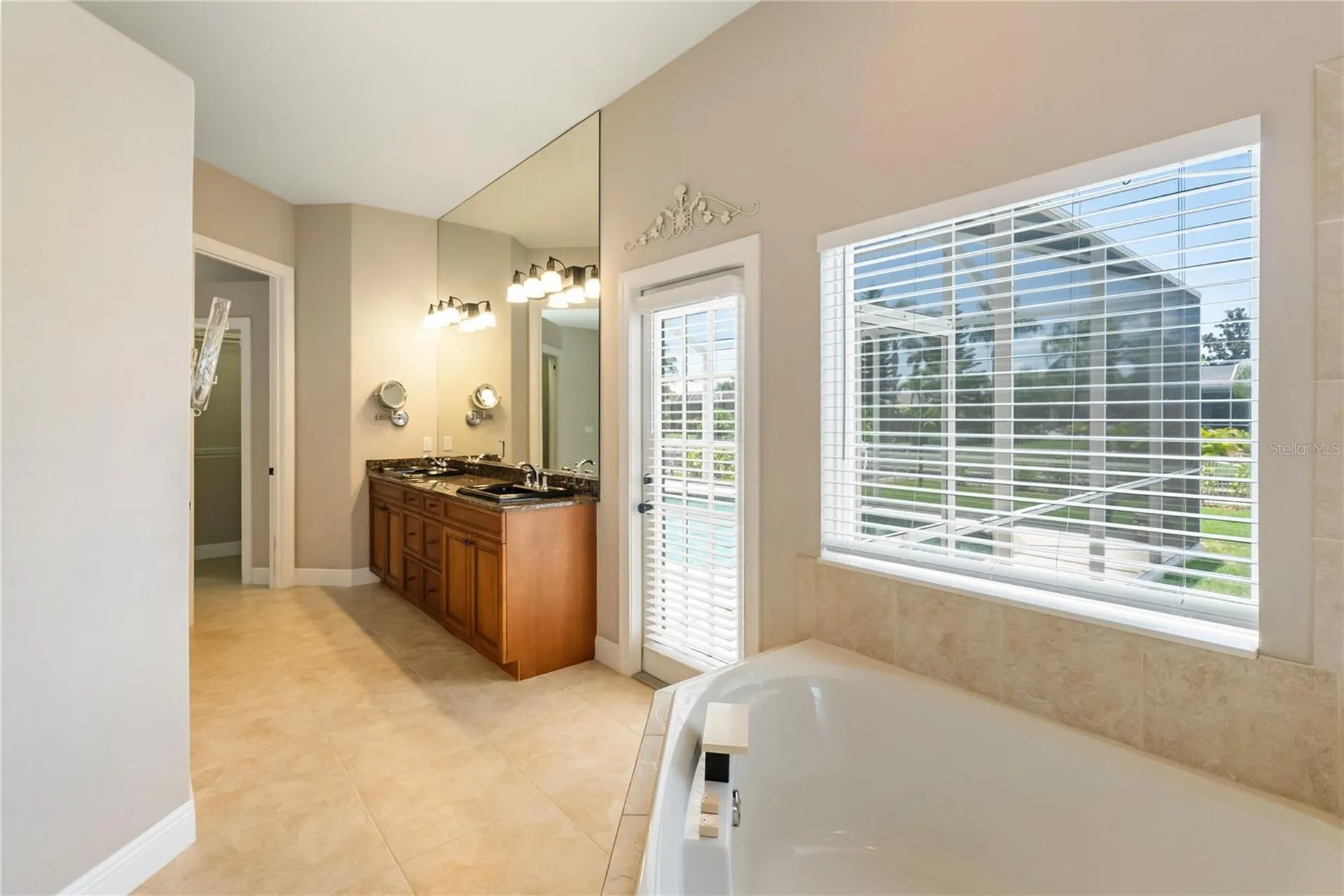 4306 Barracuda Drive Bradenton FL 34208