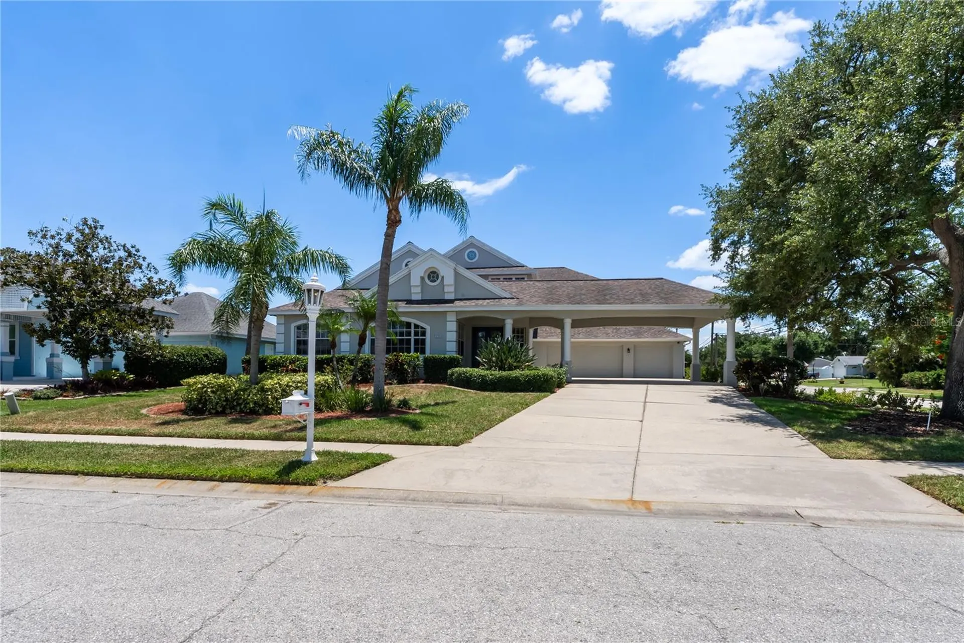 4306 Barracuda Drive Bradenton FL 34208