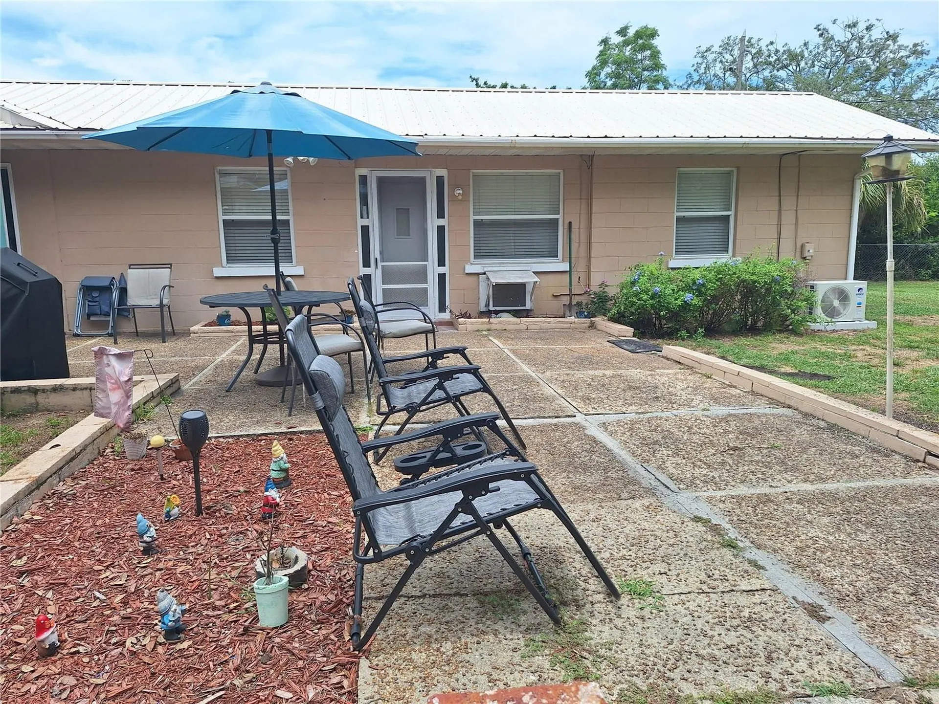 149 E Seminole Avenue Eustis FL 32726