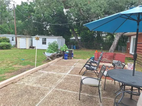 149 E Seminole Avenue Eustis FL 32726