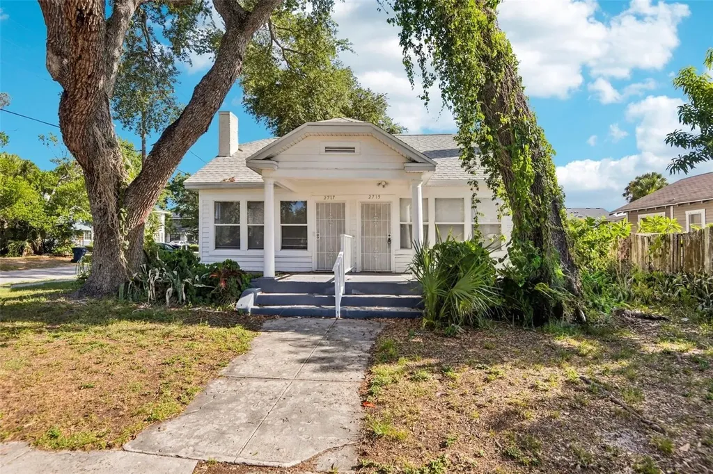 2715 W North A Street Tampa FL 33609