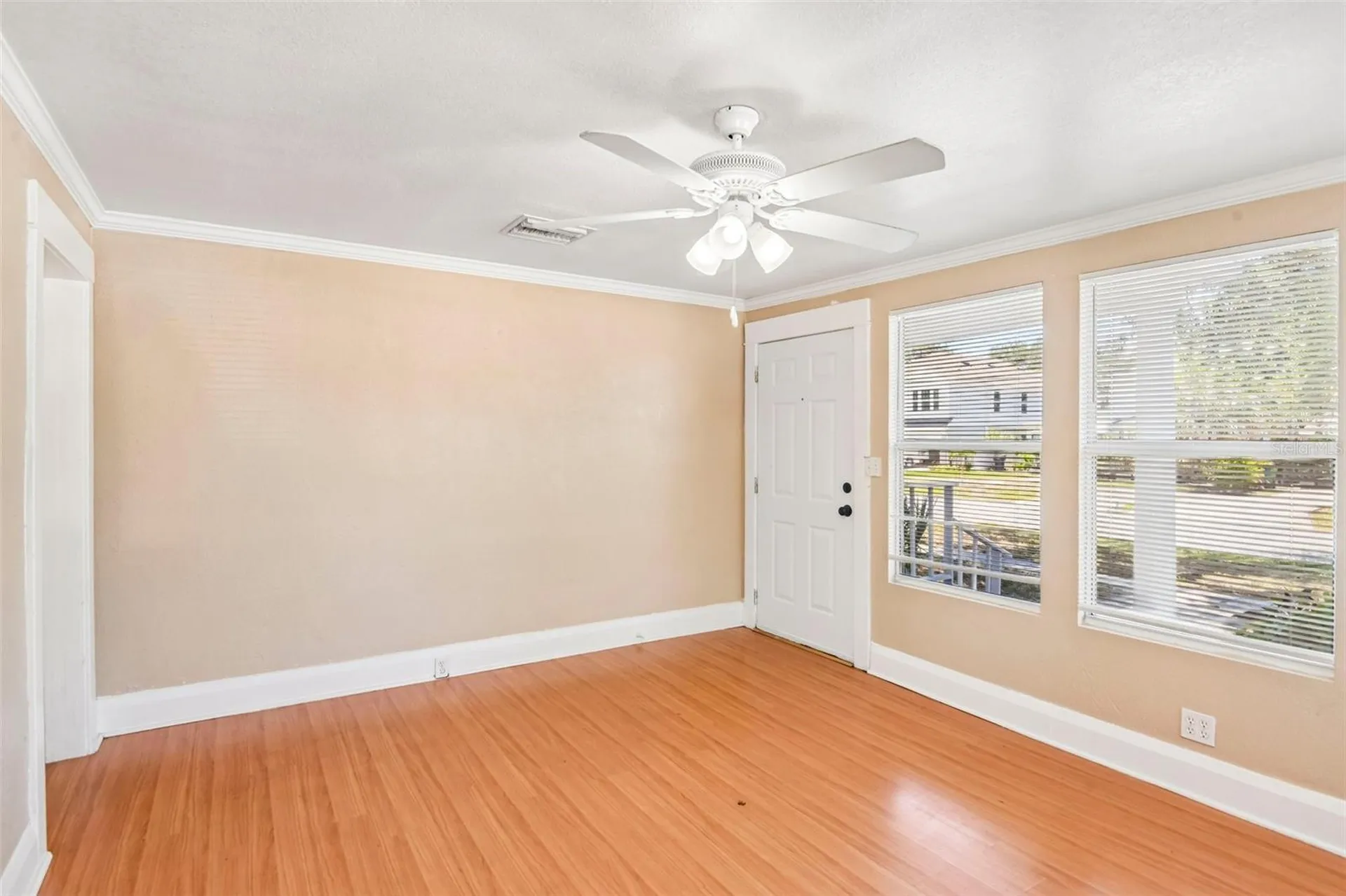 2715 W North A Street Tampa FL 33609