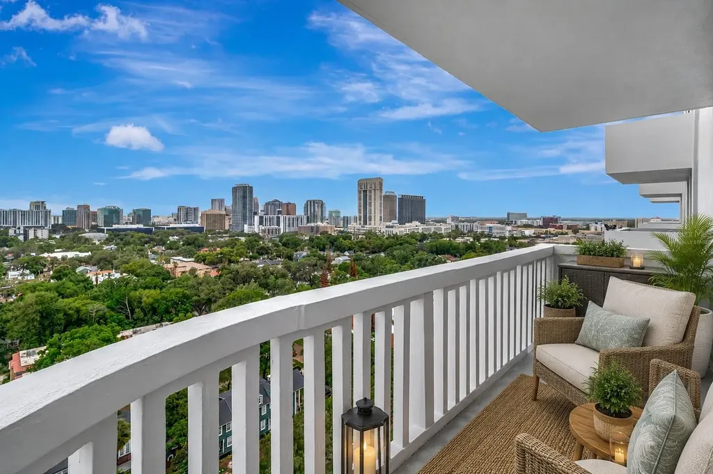 400 E Colonial Drive Orlando FL 32803