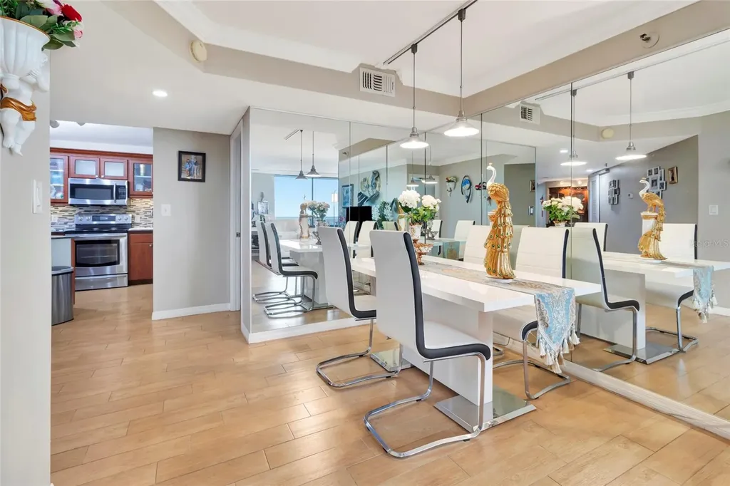 400 E Colonial Drive Orlando FL 32803
