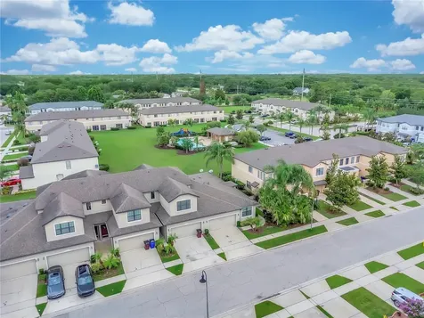 2497 Seven Oaks Drive St Cloud FL 34772