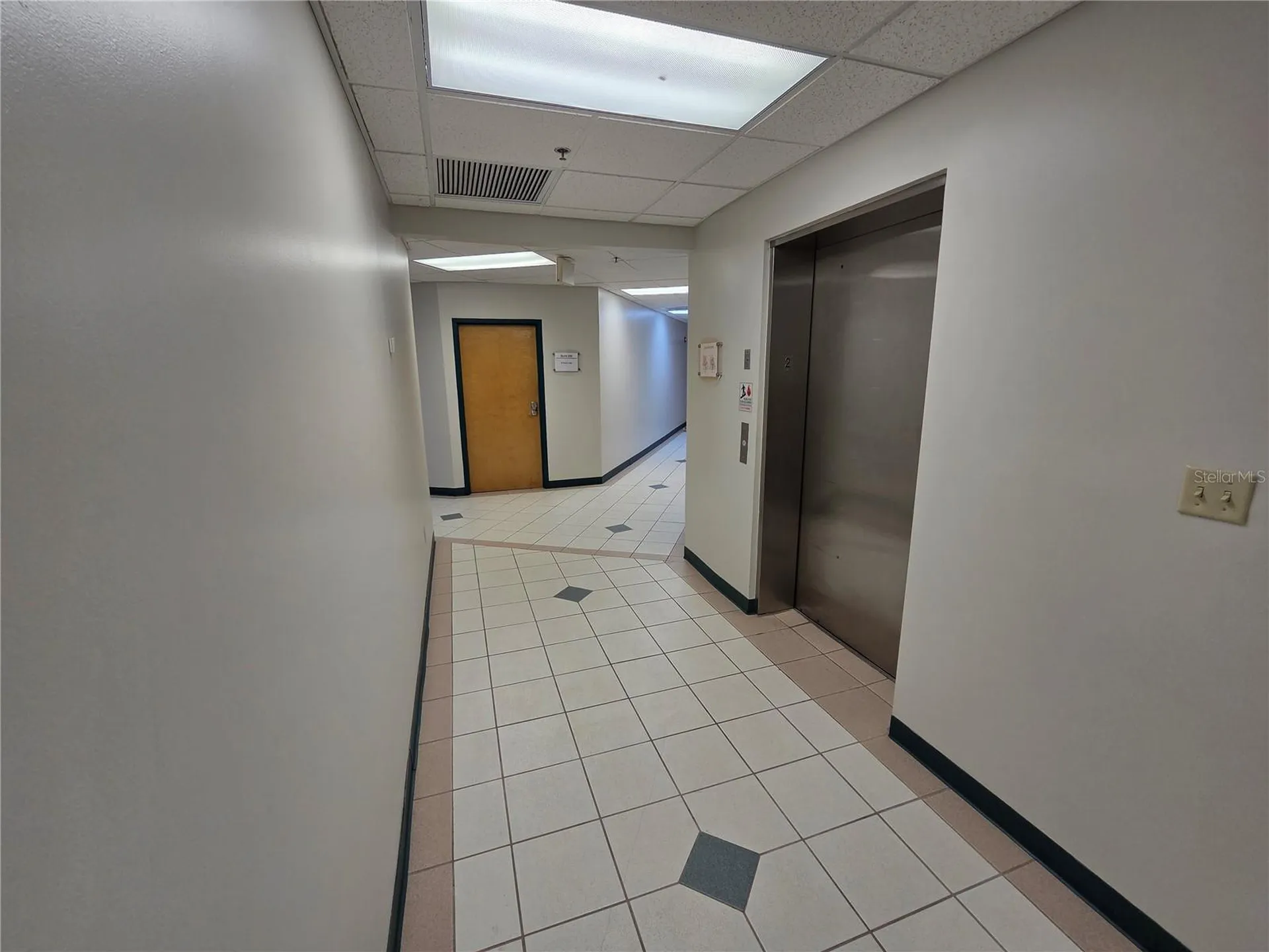 7802 Kingspointe Parkway Orlando FL 32819