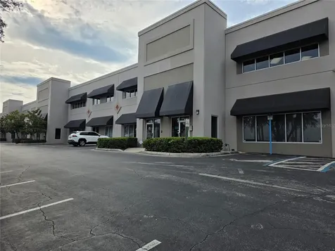 7802 Kingspointe Parkway Orlando FL 32819