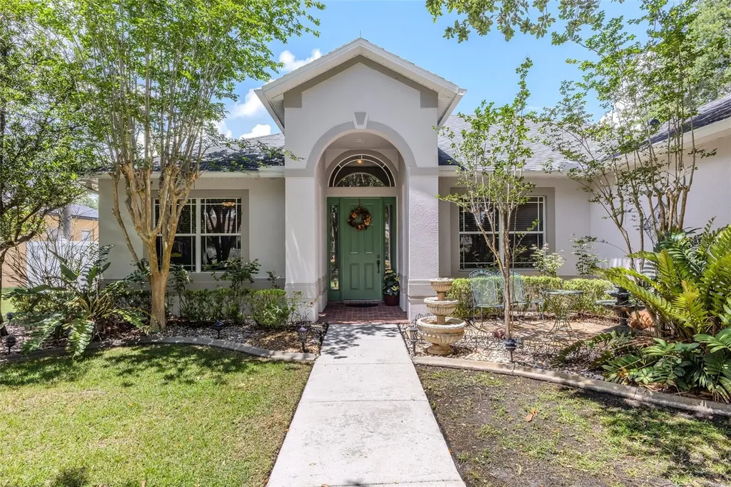 4911 Lazy Oaks Way St Cloud FL 34771