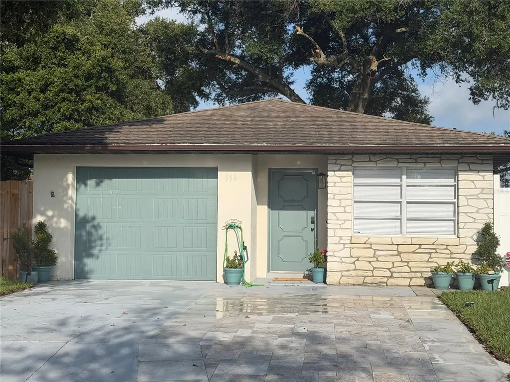 536 Hibiscus Way Orlando FL 32807