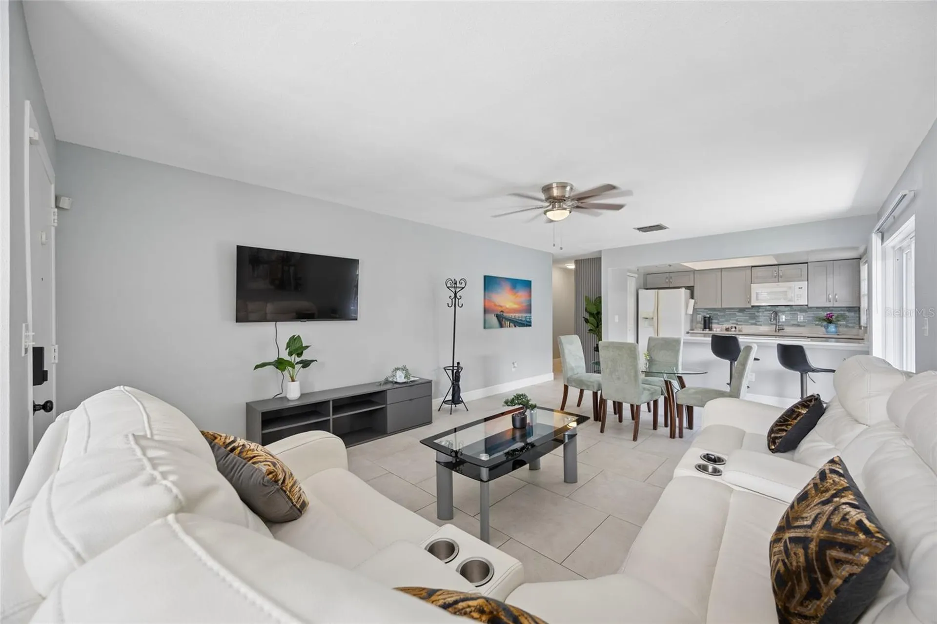 536 Hibiscus Way Orlando FL 32807