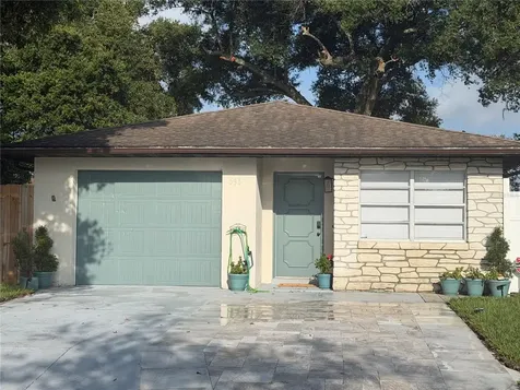 536 Hibiscus Way Orlando FL 32807