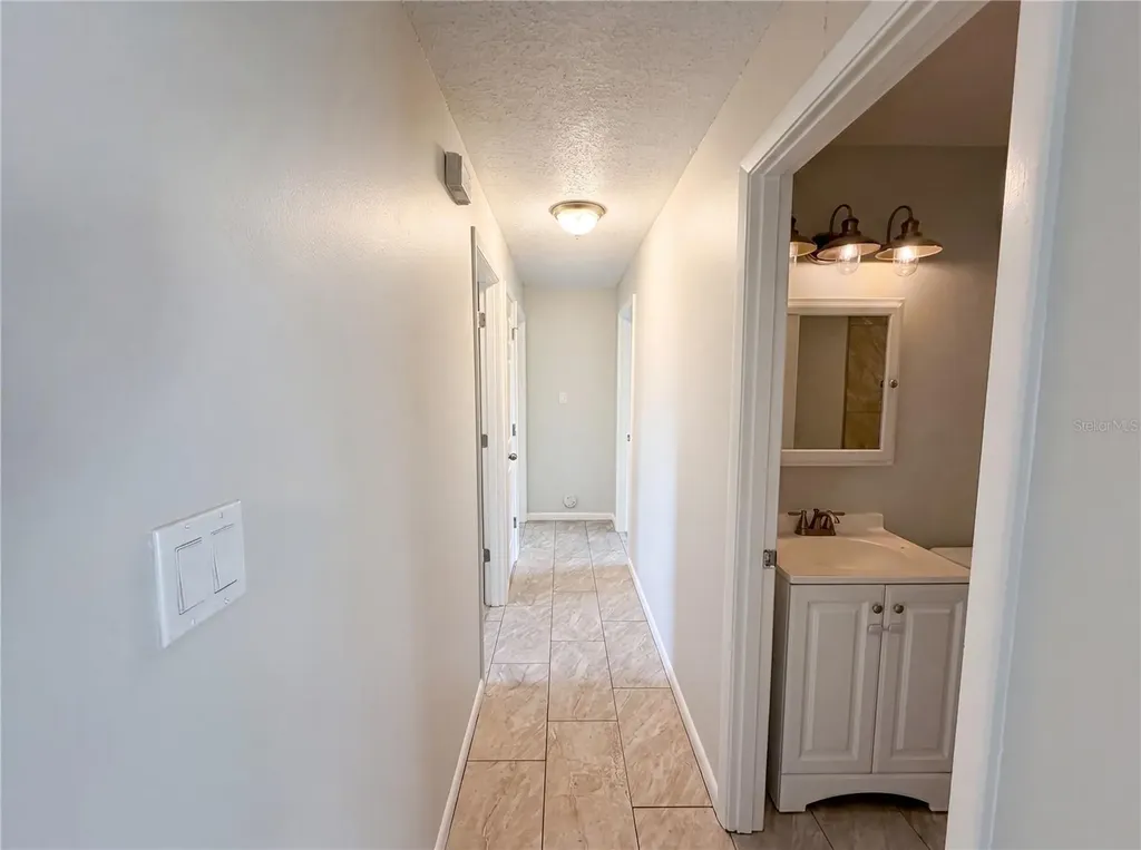 880 Fruitland Drive Deltona FL 32725