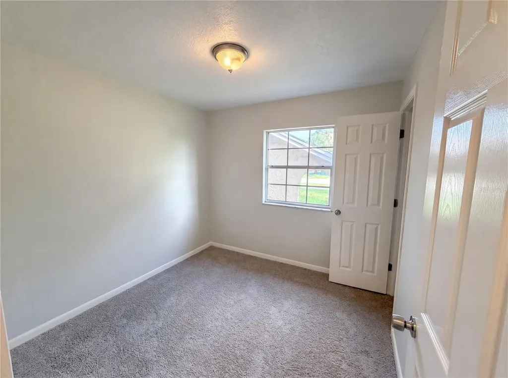 880 Fruitland Drive Deltona FL 32725