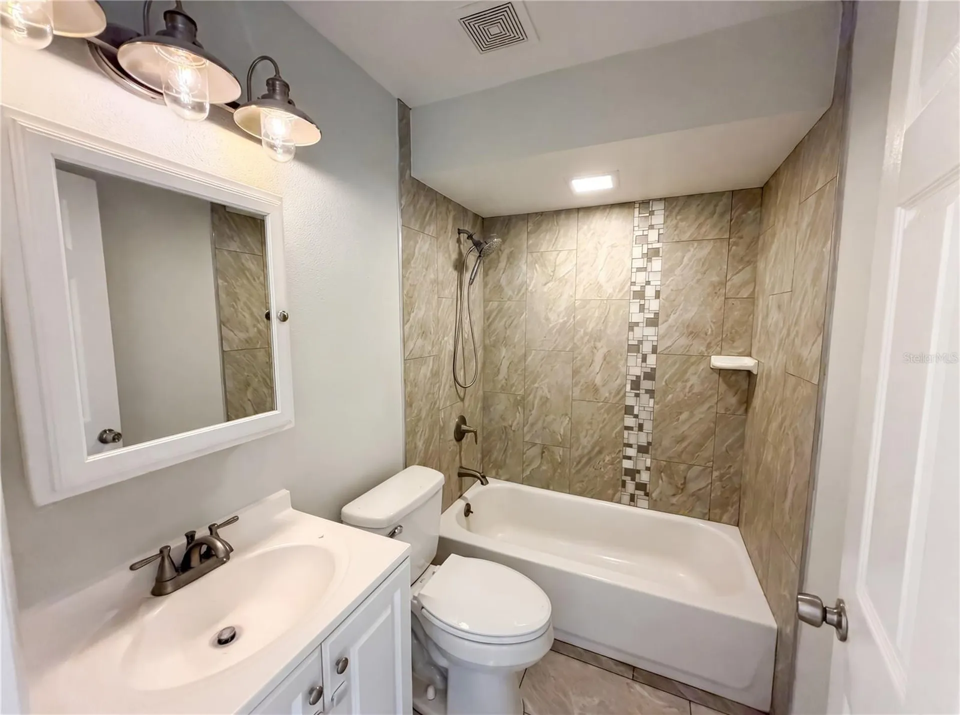 880 Fruitland Drive Deltona FL 32725
