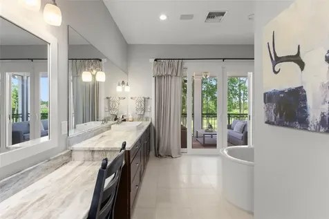 9720 Covent Garden Drive Orlando FL 32827