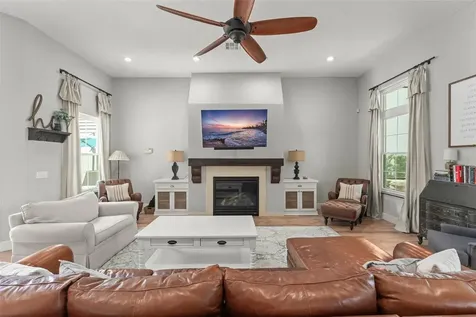 9720 Covent Garden Drive Orlando FL 32827