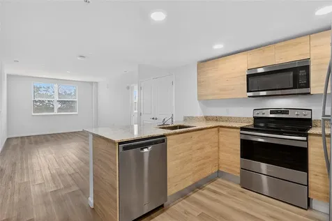 1230 Southstation Place Orlando FL 32809