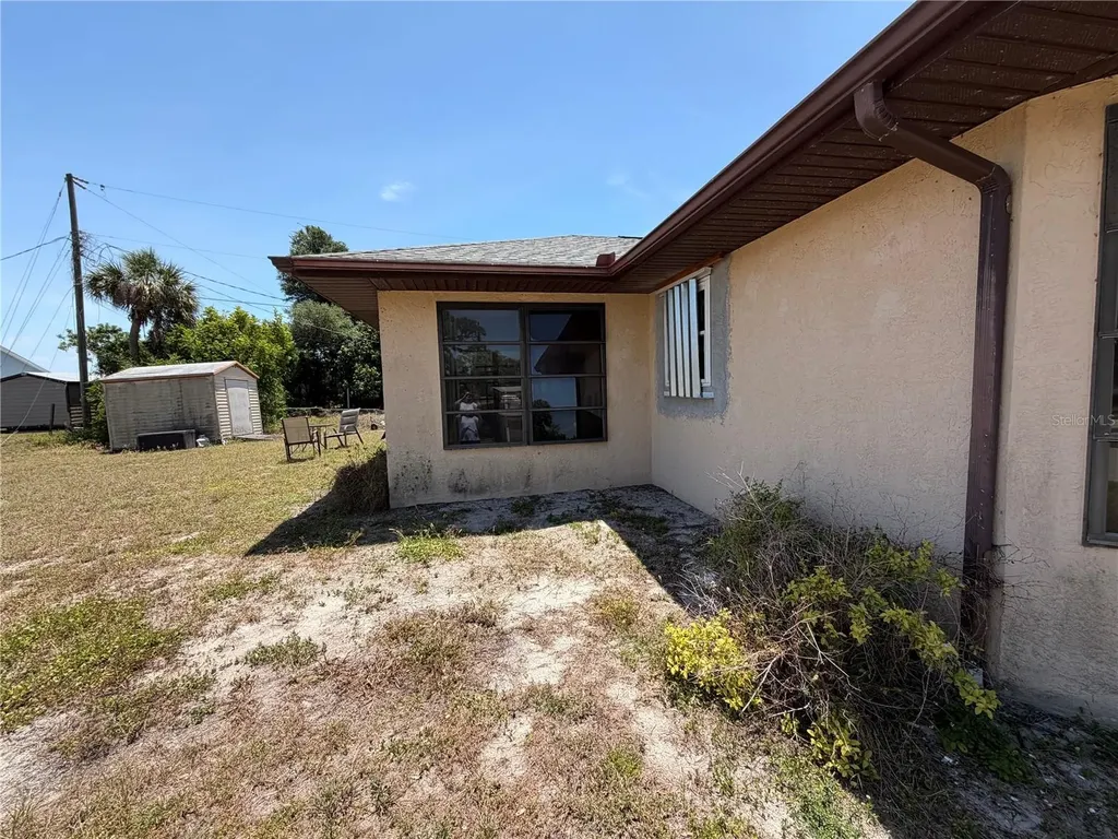333 Timbruce Lane NW Port Charlotte FL 33952