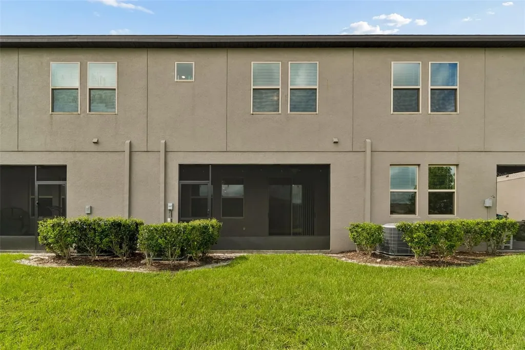 31612 Blue Passing Loop Wesley Chapel FL 33545