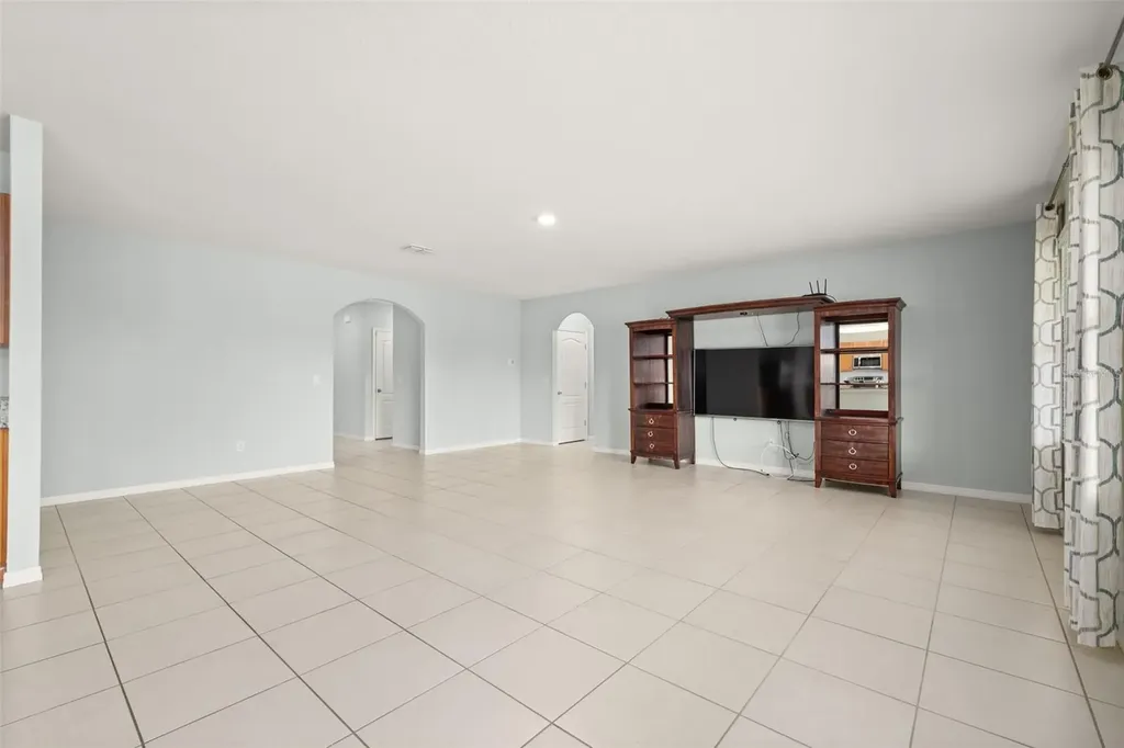 3849 Broadlands Lane Orlando FL 32824